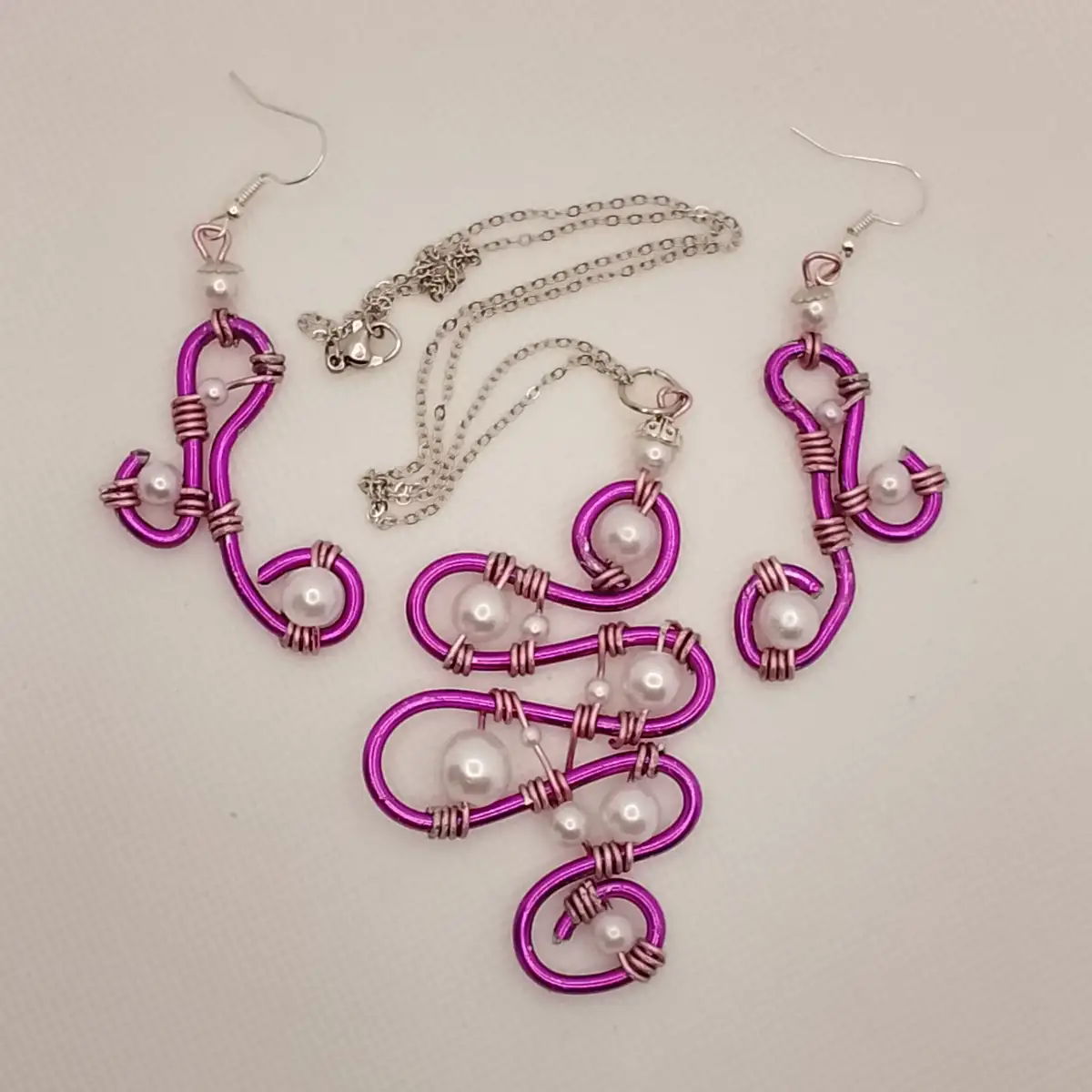 Parure en perle rose