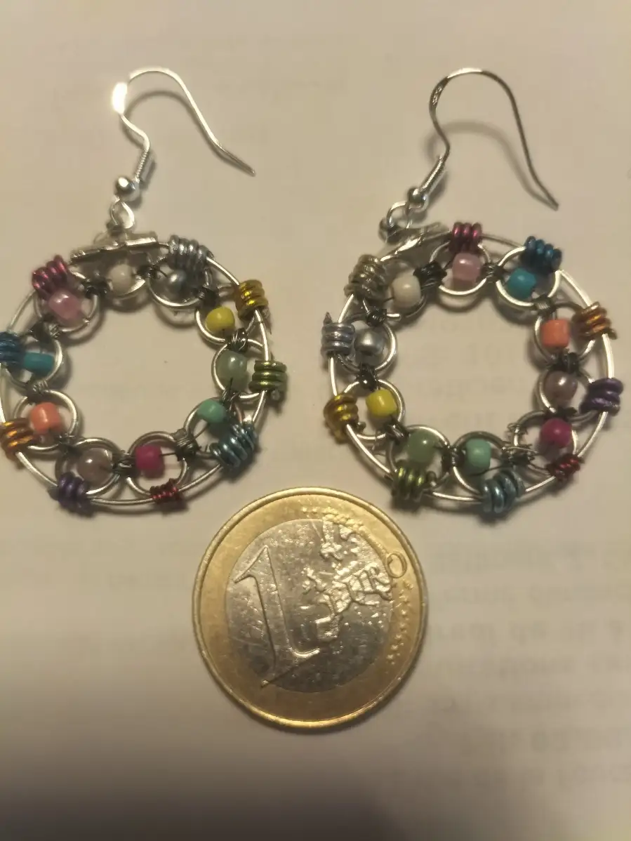 Créoles Arc-en-Ciel Enroulées"