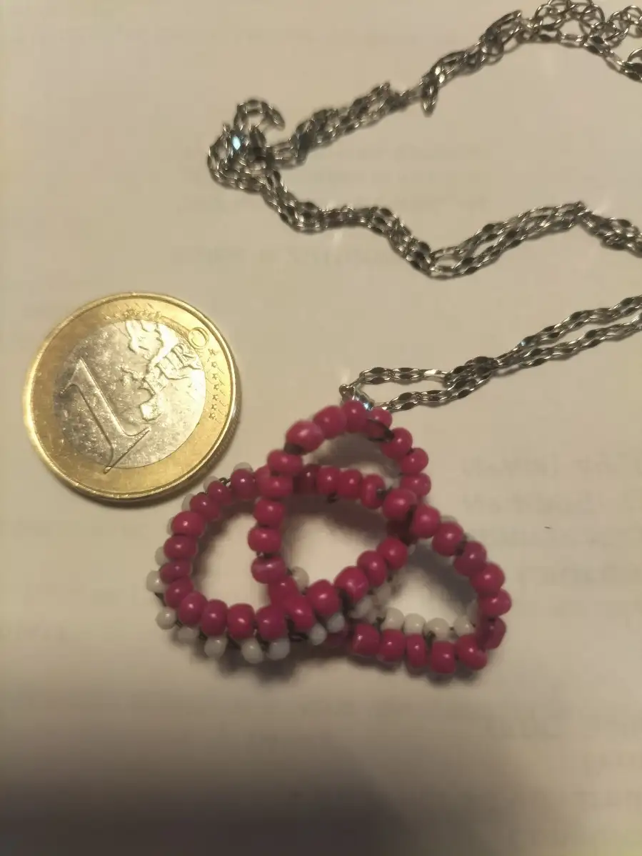 Nœud de l'Amour Perlée rose fushia et blanc